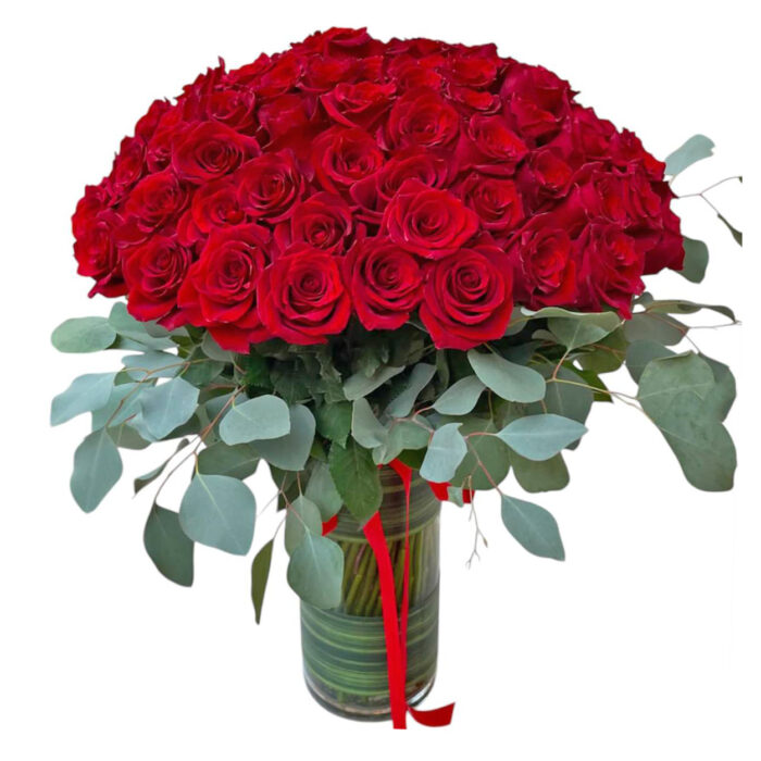 Tree dozen red roses vase arrangement