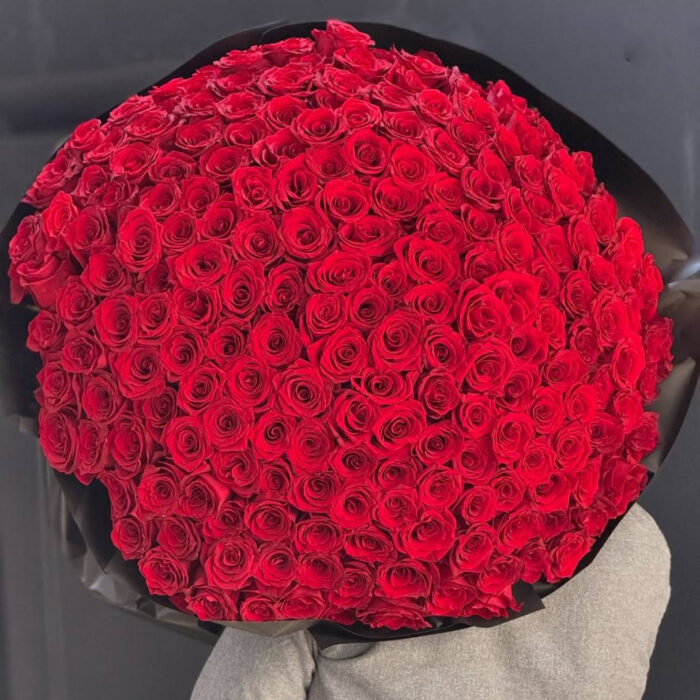 Two hundred one red roses bouquet